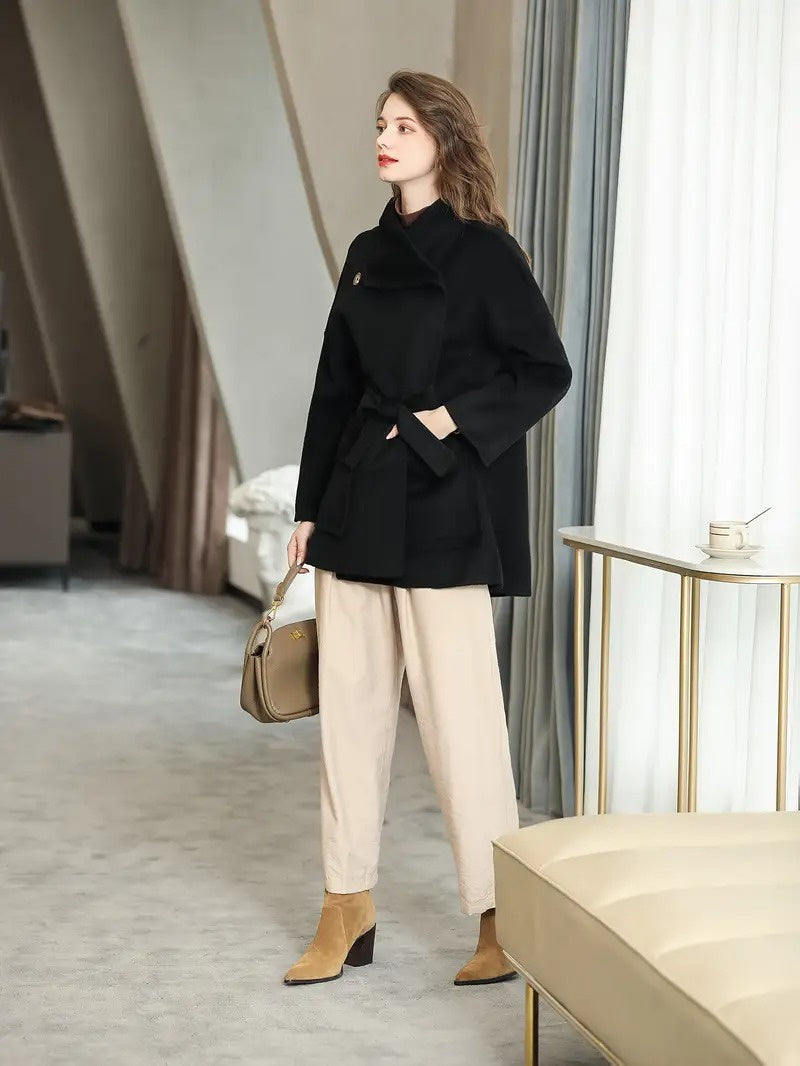 Damski Płaszcz z Paskiem