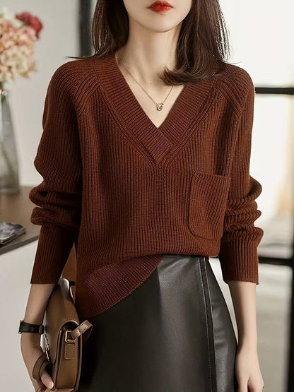 Damski Sweter z Dekoltem w Serek i Kieszonką na Piersi